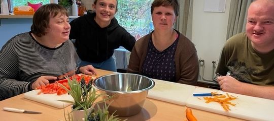 YOUCA-dag: Laura werkt dagje mee in dagcentrum
