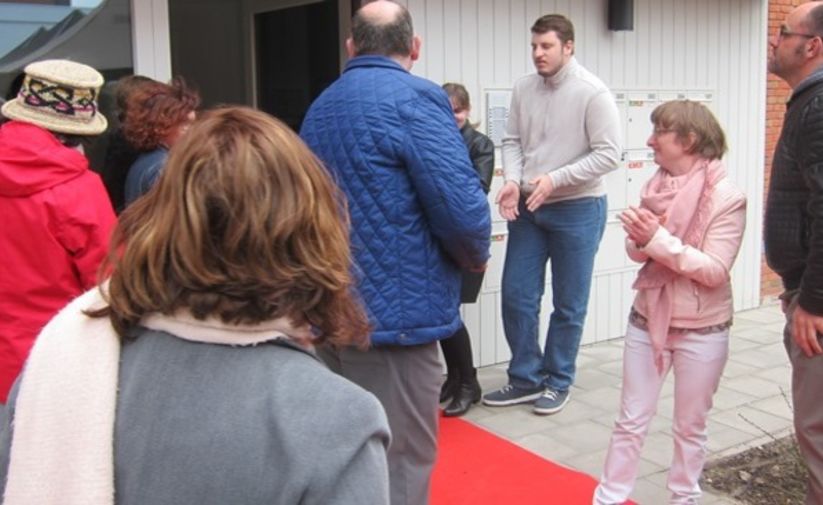 Opening De Bast met frietjes en cava